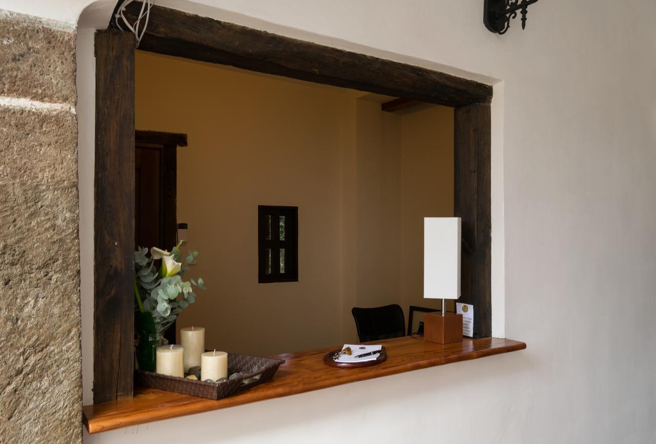 Hotel Casa San Bartolo Antigua Bagian luar foto