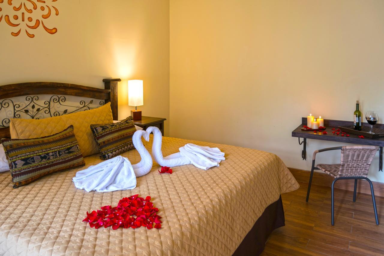 Hotel Casa San Bartolo Antigua Bagian luar foto